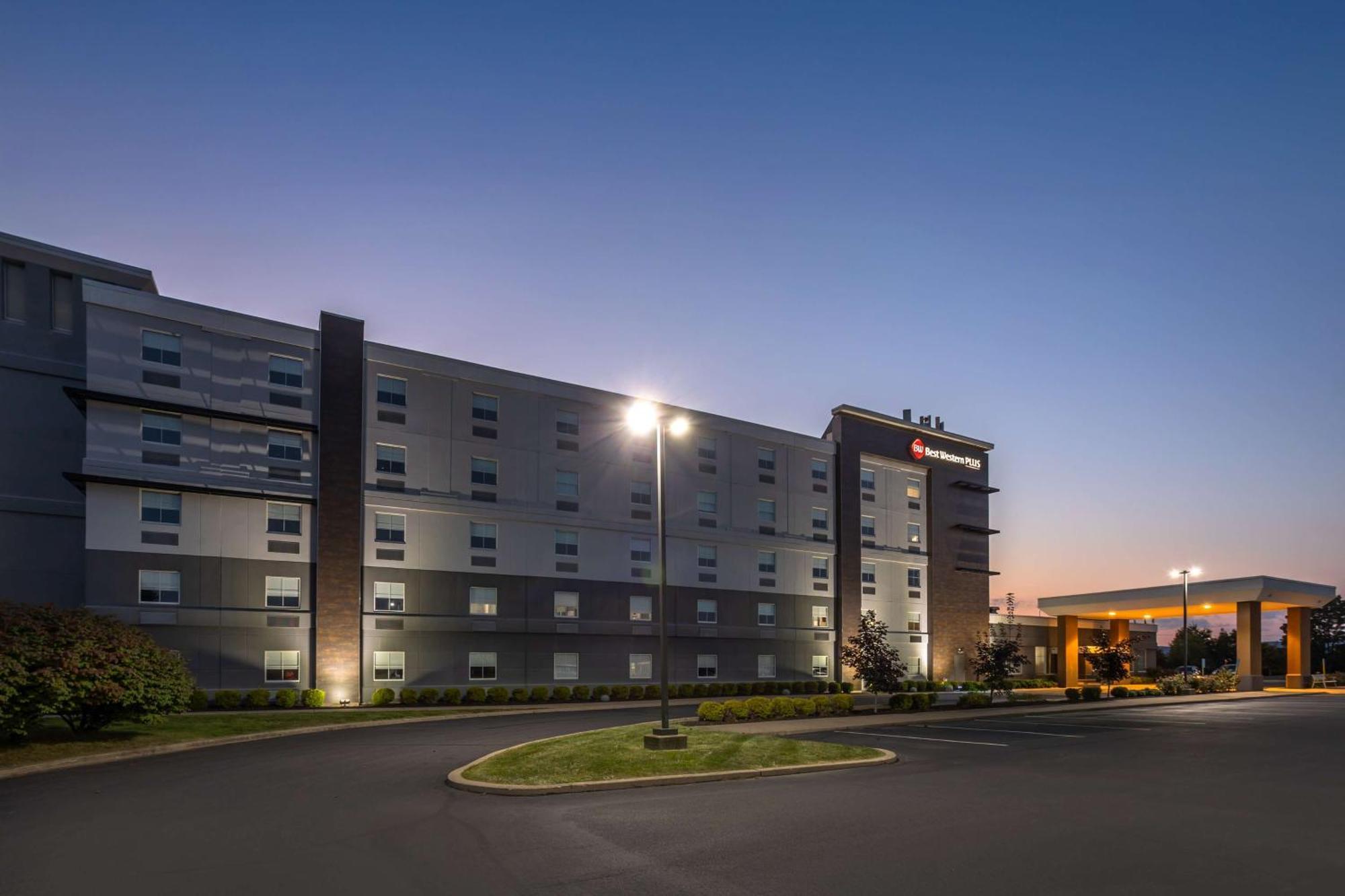 Best Western Plus Wilkes Barre-Scranton Airport Hotel Pittston Kültér fotó
